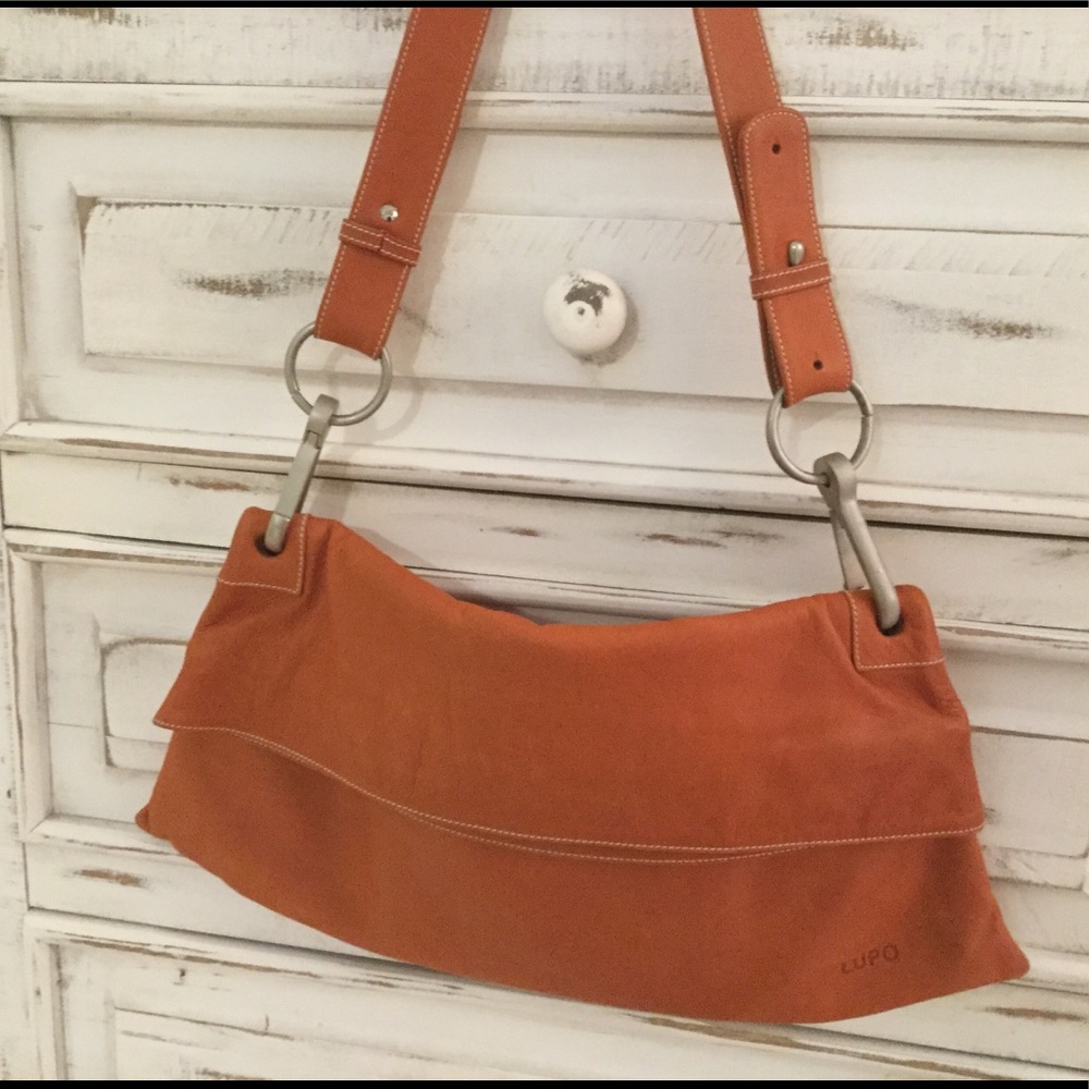 Beautiful leather handbag made in Spain. LUPO
